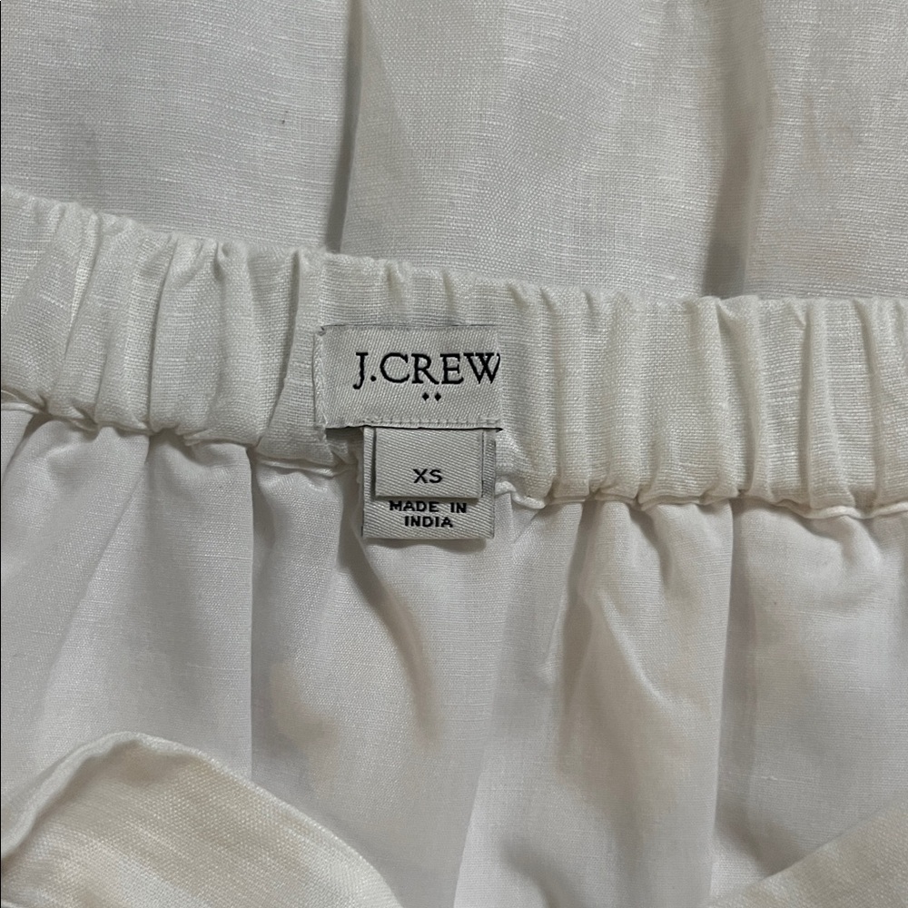 J. Crew white Skirt with navy blue Floral Design - Picture 5 of 10